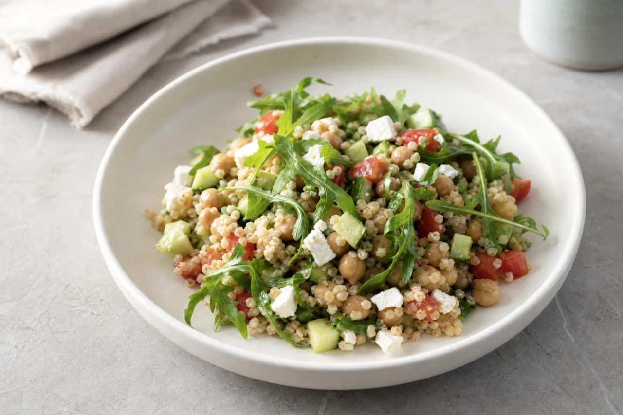 Mediterrane Bowl, angerichtet